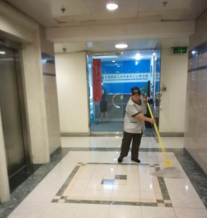上海金融广场日常楼宇保洁项目